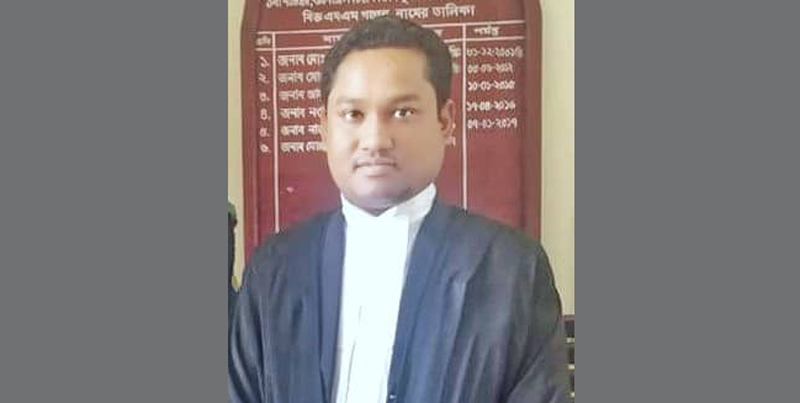মিলিয়ন ডলার টিপস টু বি দ্য গ্রেট জাজ অর এ্য গ্রেট ল’ইয়ার