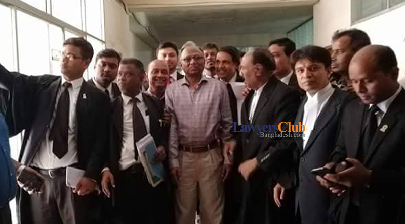 মানহানি মামলায় মাহমুদুর রহমানকে জামিন দিল চট্টগ্রামের আদালত