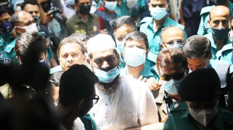১৮ দিনের রিমান্ড শেষে কারাগারে হেফাজত নেতা মামুনুল হক
