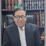 আইনজীবীর ফি আইনজীবী নির্ধারণ করবেন, নিয়োগ দেবেন কি দেবেন না মক্কেলের স্বাধীনতা