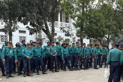 সুপ্রিম কোর্ট আইনজীবী সমিতির নির্বাচন : আজও বিপুল সংখ্যক পুলিশ মোতায়েন