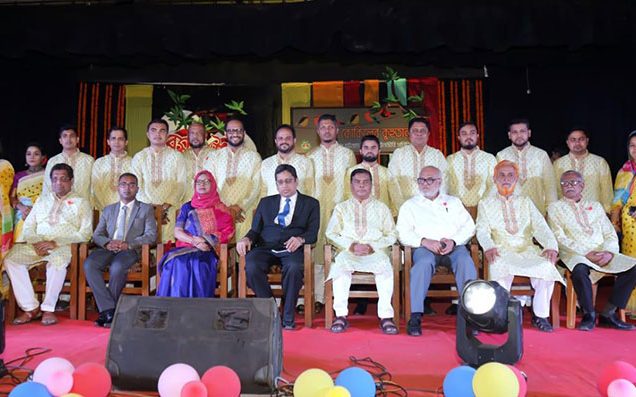 চট্টগ্রাম জেলা আইনজীবী সমিতির উদ্যোগে বসন্ত উৎসব উদযাপন