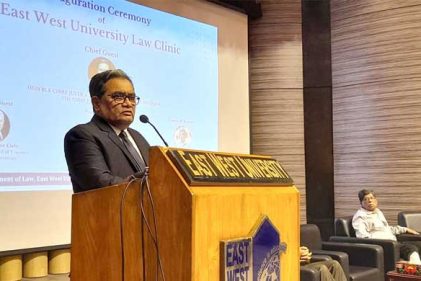 টাকা-গাড়ি-বাড়ির প্রতিযোগিতা ভালো নয়: প্রধান বিচারপতি