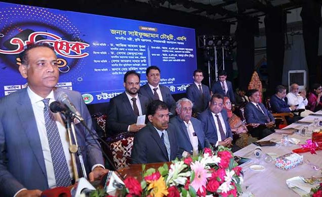 চট্টগ্রামে জেলা প্রশাসন-আইনজীবীদের বিরোধ নিষ্পত্তি শিগগিরই : ভূমিমন্ত্রী