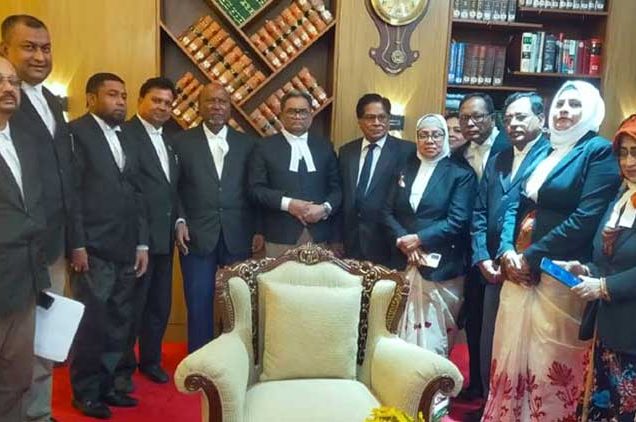 অর্থনীতি চাঙ্গা করতে আইনজীবীদের ১১ দফা গুরুত্বপূর্ণ: প্রধান বিচারপতি