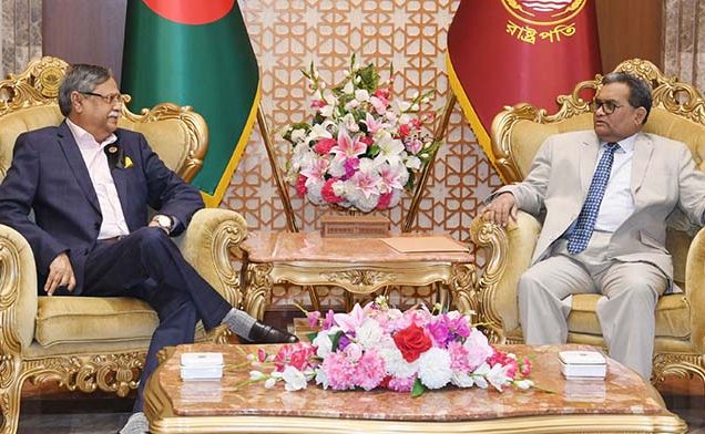 রাষ্ট্রপতির সঙ্গে প্রধান বিচারপতির সাক্ষাৎ