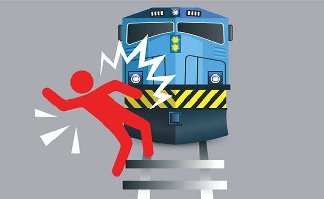 রাজধানীতে ট্রেনের ধাক্কায় আইনজীবীর মৃত্যু