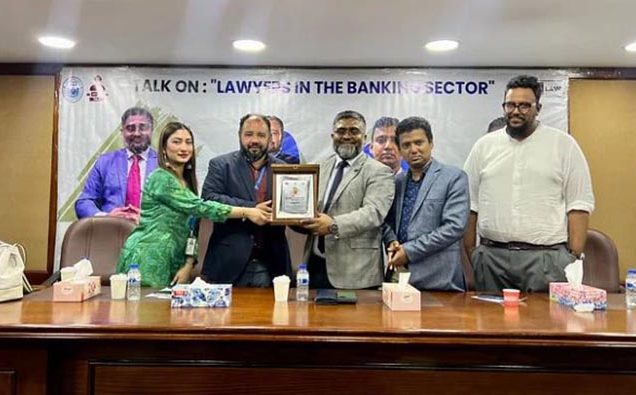 এনএসইউতে ‘ব্যাংকিং সেক্টরে আইনজীবী’ শীর্ষক আলোচনা সভা অনুষ্ঠিত