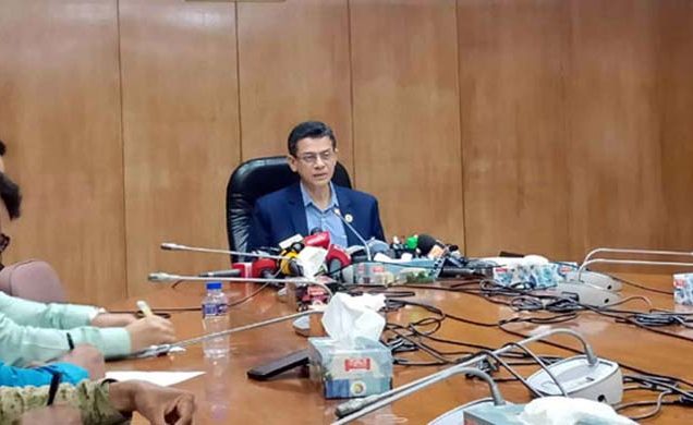 নারী শ্রমিকদের মাতৃত্বকালীন ছুটি বাড়ছে