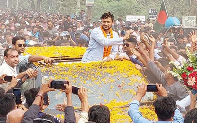 নির্বাচনী আচরণবিধি লঙ্ঘনের অভিযোগে সাকিবকে শোকজ