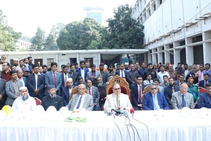 ট্রেনে আগুন, দোষীদের শাস্তির আওতায় আনা হবে: আশা প্রধান বিচারপতির