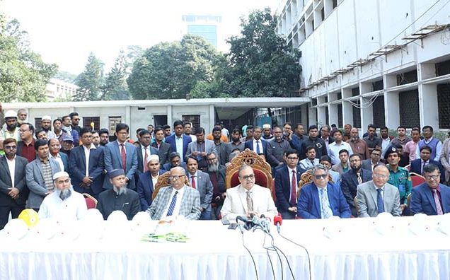 ট্রেনে আগুন, দোষীদের শাস্তির আওতায় আনা হবে: আশা প্রধান বিচারপতির