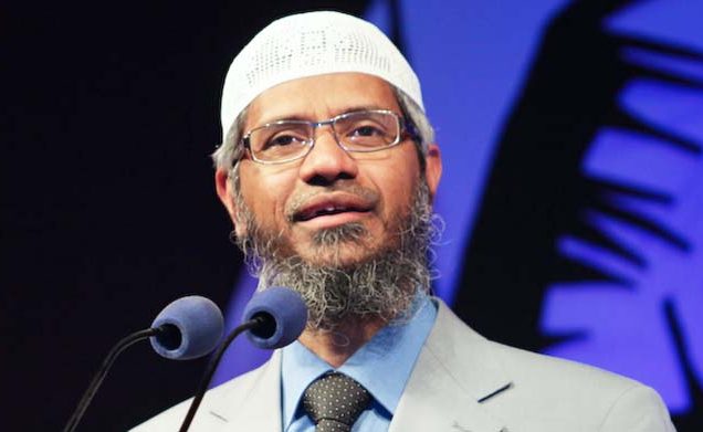 সাড়ে তিন কোটি টাকা ক্ষতিপূরণ পেলেন জাকির নায়েক