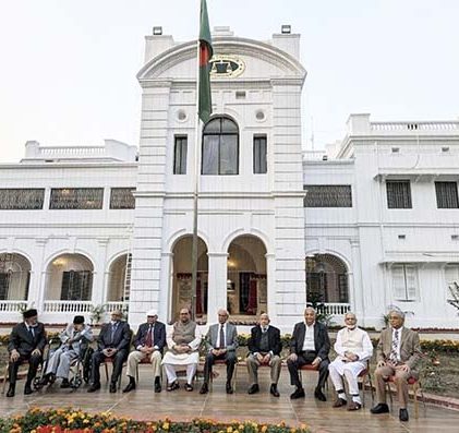 ঐতিহাসিক মুহূর্তের সাক্ষী হলো প্রধান বিচারপতির বাসভবন