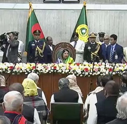 আওয়ামী লীগ থেকে নির্বাচিত সংসদ সদস্যদের শপথ গ্রহণ