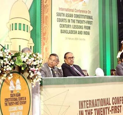 স্বাধীন বিচার বিভাগ ও শক্তিশালী সংসদ দেশকে এগিয়ে নিতে পারে: প্রধানমন্ত্রী