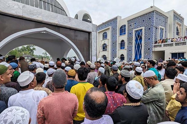 বিচারপতি ইনায়েতুর রহিমের মায়ের দাফন সম্পন্ন