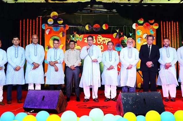 চট্টগ্রাম জেলা আইনজীবী সমিতির উদ্যোগে বসন্ত উৎসব উদযাপন