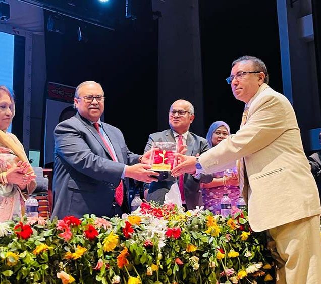 আমরা সবাই ‘বিচারক’: প্রধান বিচারপতি