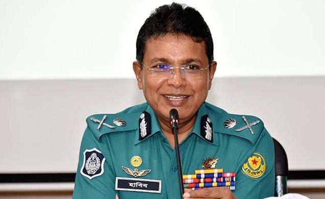 ঢাকা মহানগরীর সুষ্ঠু ট্রাফিক ব্যবস্থাপনায় ডিএমপি কমিশনারের অনন্য উদ্যোগ