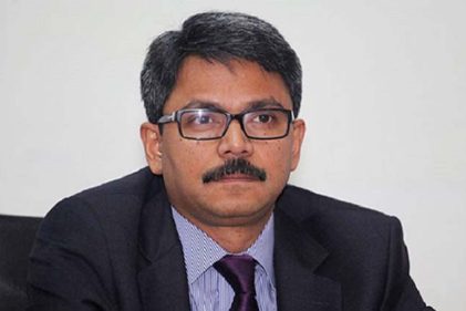 শাহরিয়ার আলমকে প্রকাশ্যে ক্ষমা চাইতে বললেন রাজশাহীর আওয়ামী আইনজীবী পরিষদ