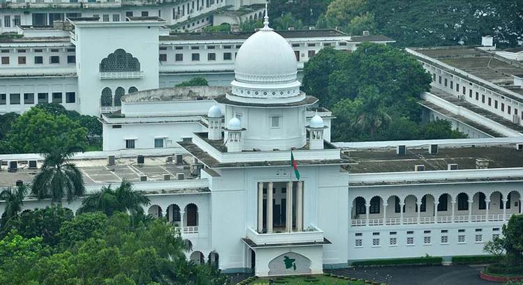 স্থায়ী নিয়োগ পাচ্ছেন হাইকোর্টের ৯ বিচারপতি, শপথ বিকেলে