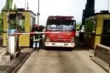 ফায়ার সার্ভিসের গাড়ির টোল না নেওয়ার নির্দেশ হাইকোর্টের