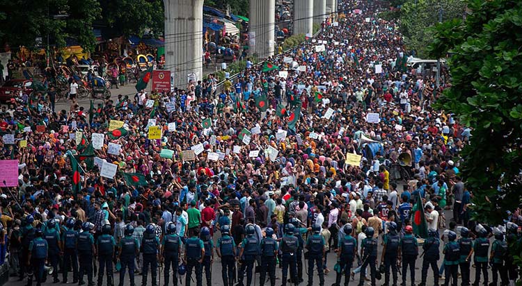 কোটা সংস্কার আন্দোলন : শিক্ষার্থীদের আসামি করে পুলিশের মামলা