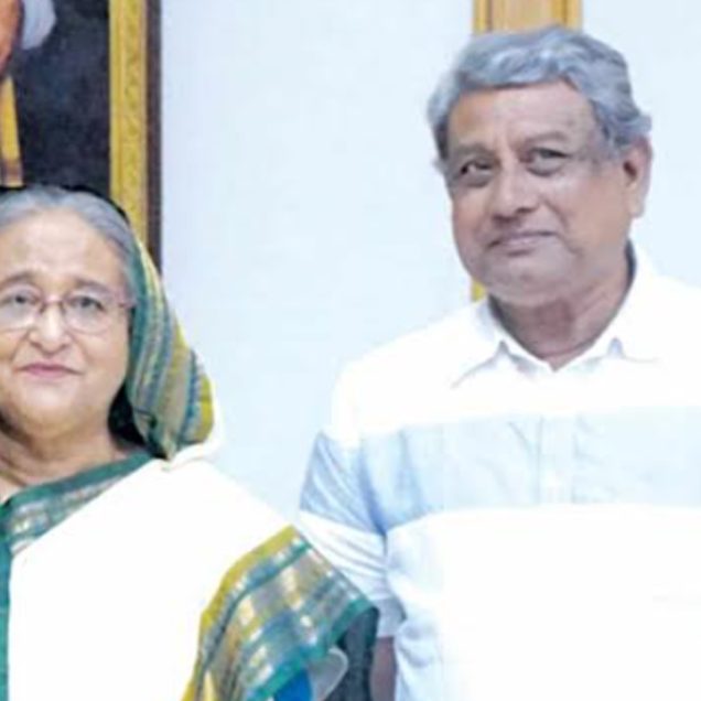 শেখ হাসিনার সঙ্গে ফোনে কথা বলা আওয়ামী লীগ নেতা আটক