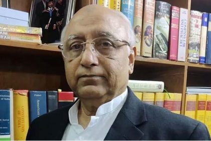 পেশা পরিচালনা বন্ধের আদেশ পুনর্বিবেচনা চাইলেন সেই আইনজীবী