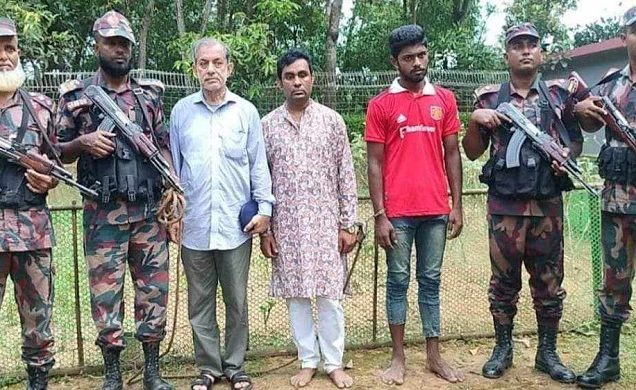 ভারতে পালানোর সময় সাবেক এমপি ফজলে করিম চৌধুরীসহ আটক ৩