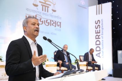 বিচার বিভাগ থেকে যেন কোনো অবিচার না হয় : আইন উপদেষ্টা