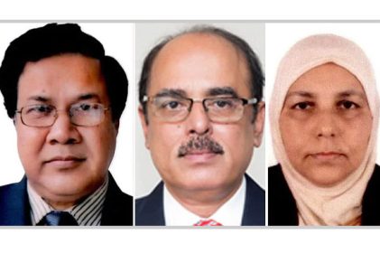 দুদকের চেয়ারম্যান ও দুই কমিশনারের পদত্যাগ