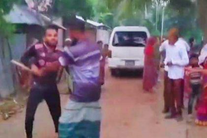 প্রথম পক্ষের দেনমোহরের টাকা শোধ না করে দ্বিতীয় বিয়ে করতে যাওয়ার পথে হামলা