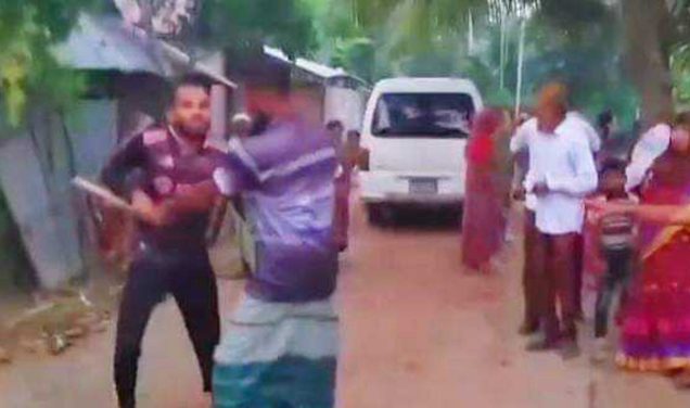 প্রথম পক্ষের দেনমোহরের টাকা শোধ না করে দ্বিতীয় বিয়ে করতে যাওয়ার পথে হামলা