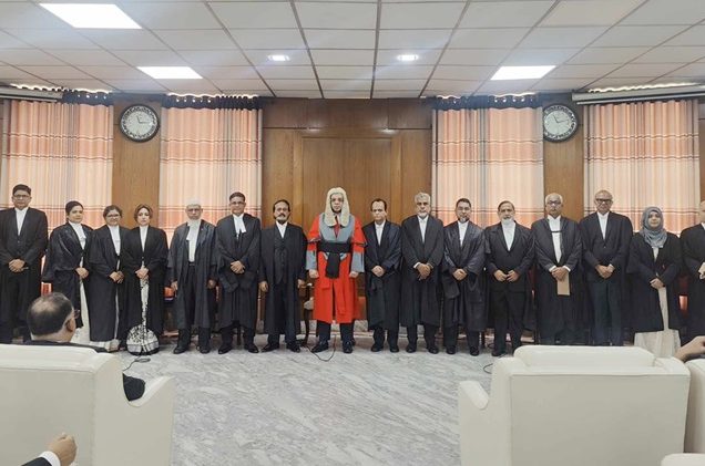 শপথ নিলেন হাইকোর্টের ২৩ বিচারপতি