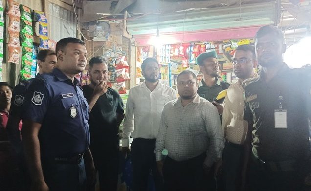 ম্যাজিস্ট্রেটের সঙ্গে অসৌজন্যমূলক আচরণ করায় ব্যবসায়ীর কারাদণ্ড