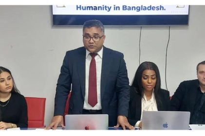 শেখ হাসিনার বিরুদ্ধে আন্তর্জাতিক আদালতে ৩ আইনজীবীর মামলা