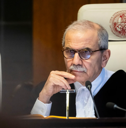 লেবাননের প্রধানমন্ত্রী হলেন আইসিজের শীর্ষ বিচারক নাওয়াফ সালাম