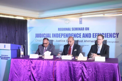 দুর্বল তদন্ত ও অপেশাদার প্রসিকিউশন ন্যায়বিচারের অন্তরায়: প্রধান বিচারপতি