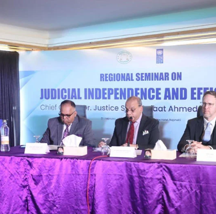 দুর্বল তদন্ত ও অপেশাদার প্রসিকিউশন ন্যায়বিচারের অন্তরায়: প্রধান বিচারপতি