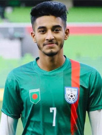 জাতীয় দলের ফুটবলার শেখ মোরছালিনের বিরুদ্ধে মামলা