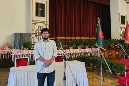 তথ্য উপদেষ্টা হলেন মাহফুজ আলম