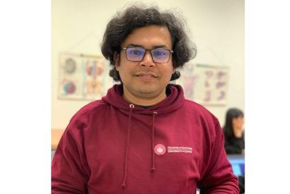 বাংলাদেশি আইন শিক্ষার্থীর আয়ারল্যাণ্ডের গলওয়ে বিশ্ববিদ্যালয়ের ছাত্র সংসদ নির্বাচনে টানা দ্বিতীয় জয়