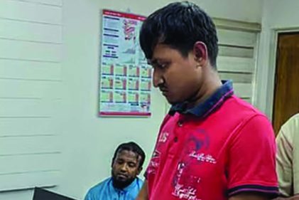 পোশাক নিয়ে ঢাবি ছাত্রীকে হেনস্তা: গ্রেফতার ব্যক্তিকে আদালতে প্রেরণ