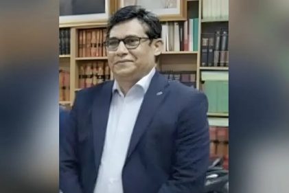 পদত্যাগপত্র জমা দিয়েছেন সিনিয়র জেলা জজ বিকাশ কুমার সাহা