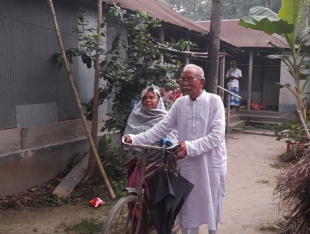 ৭৫ বছর বয়সে অংশ নিচ্ছেন বার কাউন্সিল পরীক্ষায়!