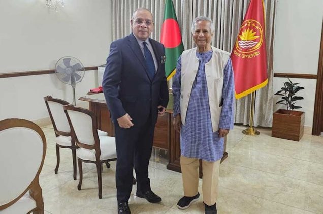 প্রধান উপদেষ্টার সঙ্গে প্রধান বিচারপতির বৈঠক