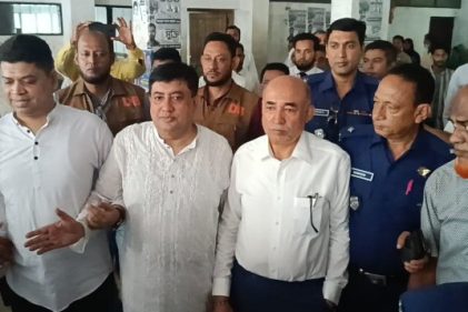 ফেনীর দুই আইনজীবীকে কারাগারে পাঠালেন আদালত