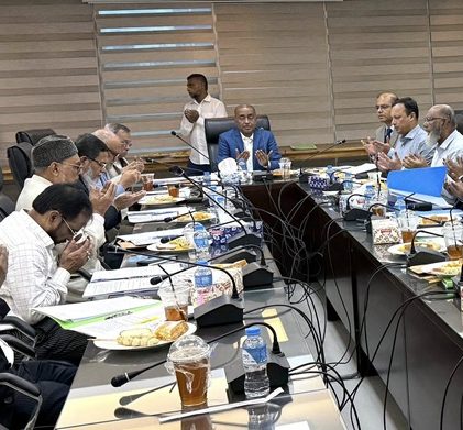 মাইলস্টোন কলেজে বিমান দুর্ঘটনায় নিহতদের স্মরণে বার কাউন্সিলের শোক প্রস্তাব ও দোয়া